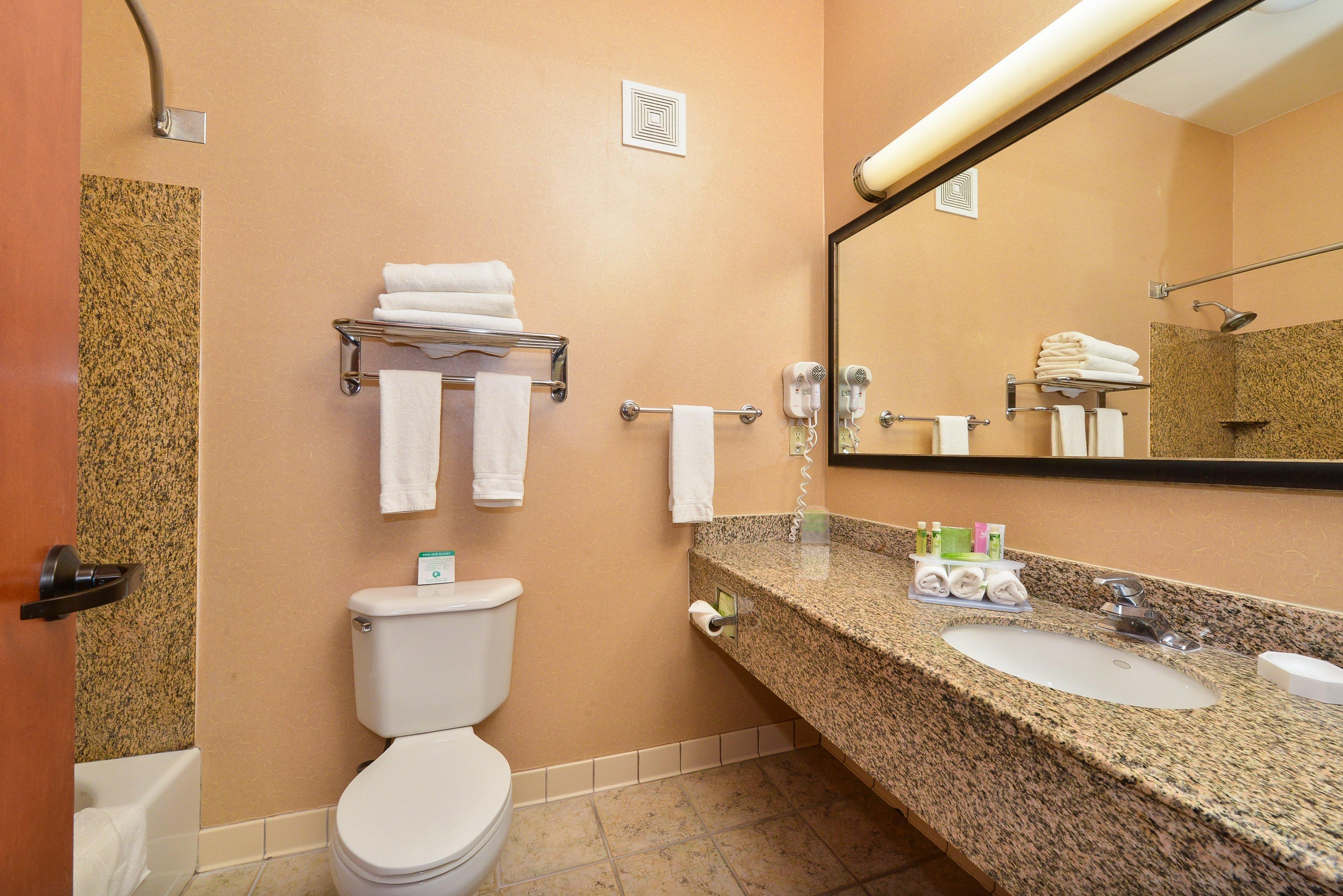 Holiday Inn Express Vancouver North By Ihg Exterior foto